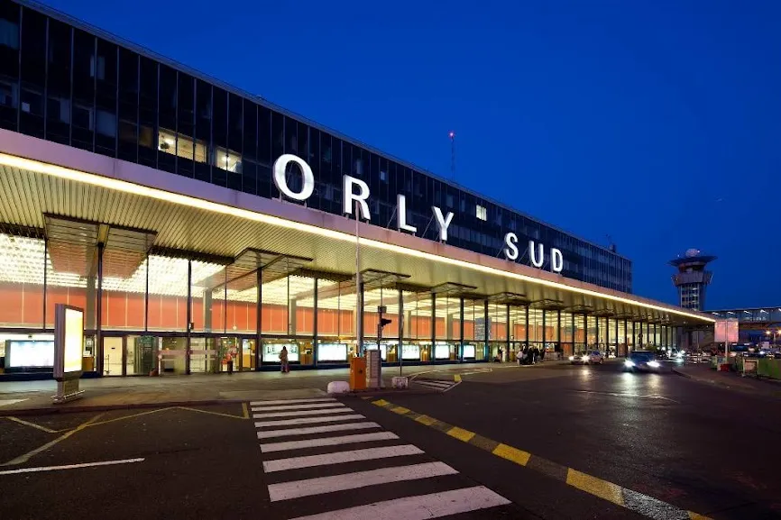 Airport Paris Orly Airport - main facade